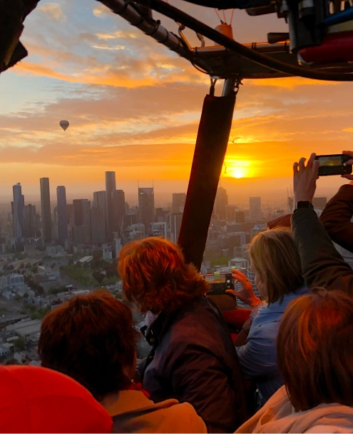 Melbourne_The-Flight.webp