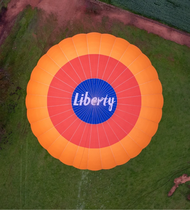 https://libertyballoonflights.com.au/wp-content/uploads/2025/10/Social-Media-Balloon-Ride-5-545x600.webp